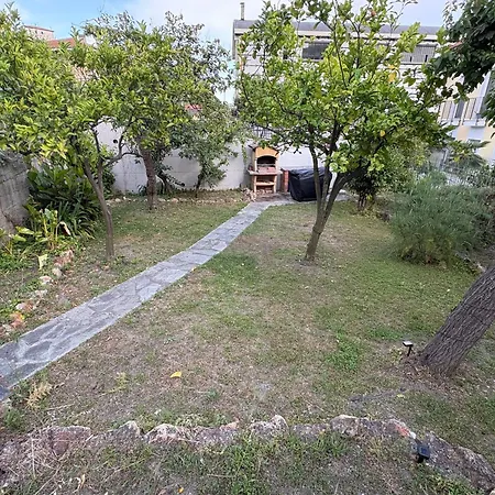 アパート Con Giardino E Posto Auto チェッレ・リーグレ