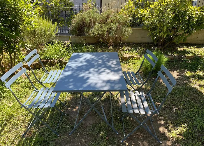 In Casa Bifamiliare Con Giardino Apartment Celle Ligure